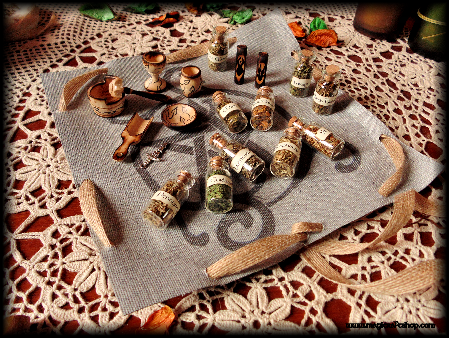 Wicca altar kit with cloth/bag