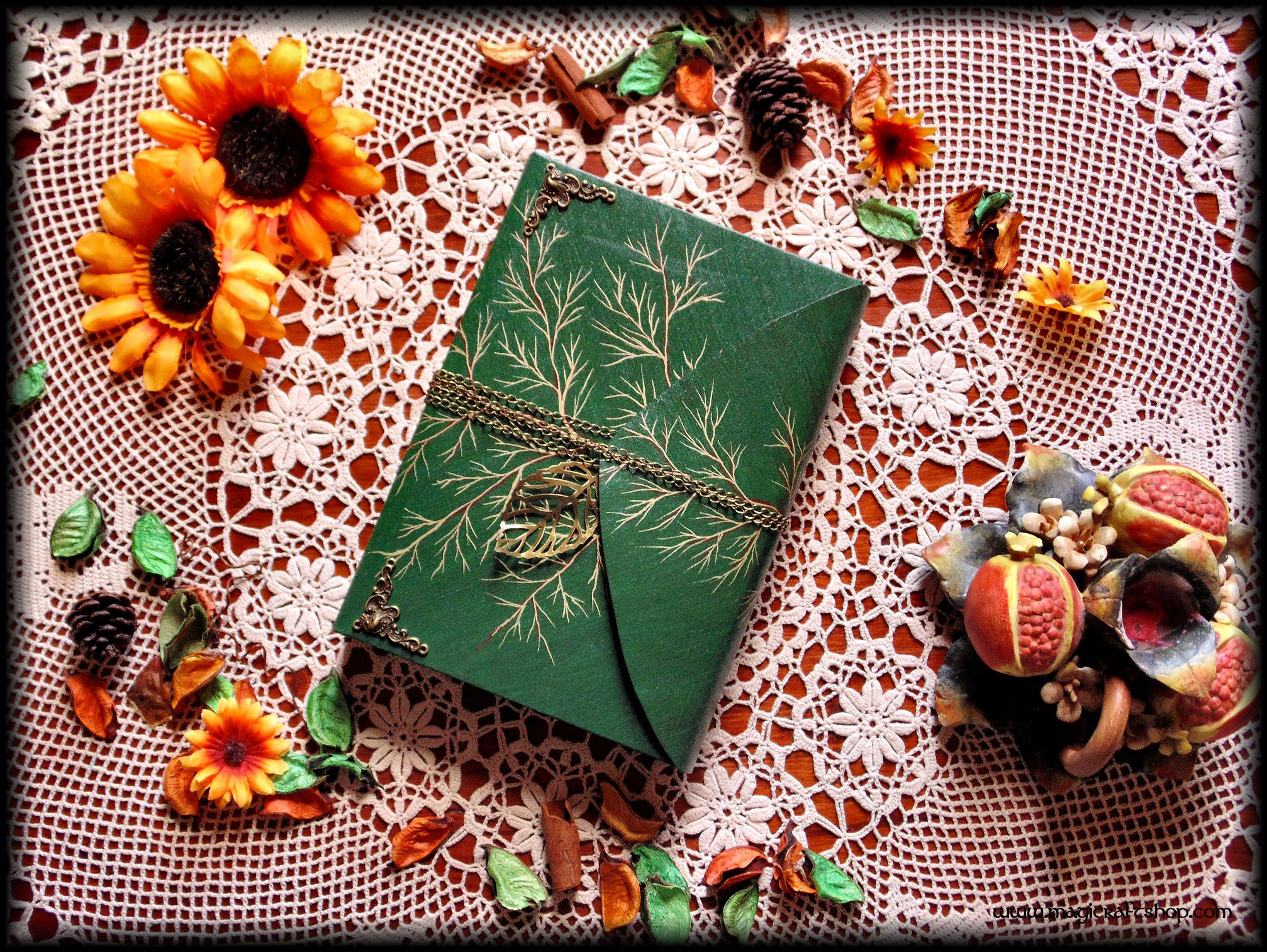 Book of Shadows Herbarium Leaf - Medium size A5 22x16 cm