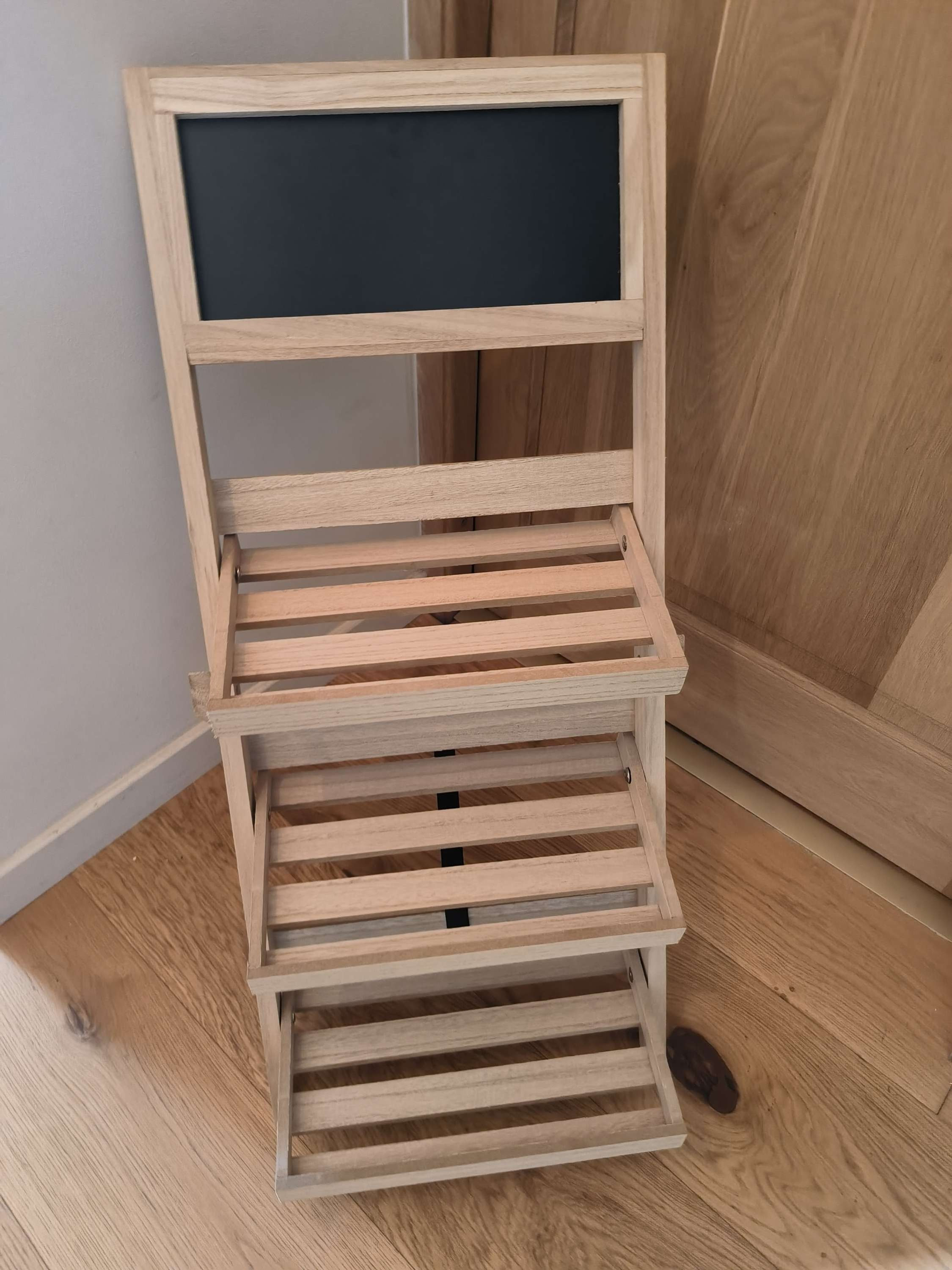 Présentoir dragées / gobelets bois clair