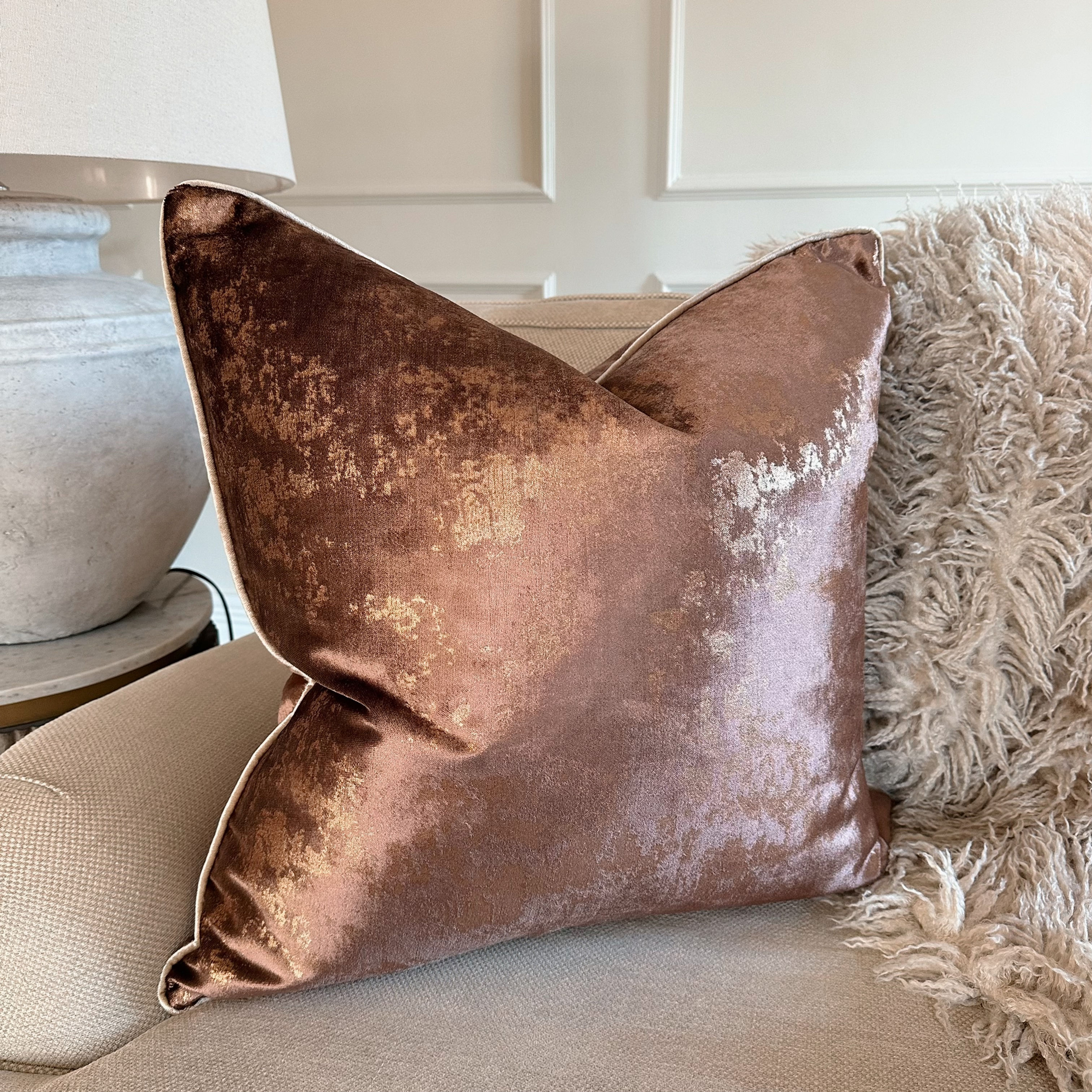 Lavish Spoilt Choc 23"