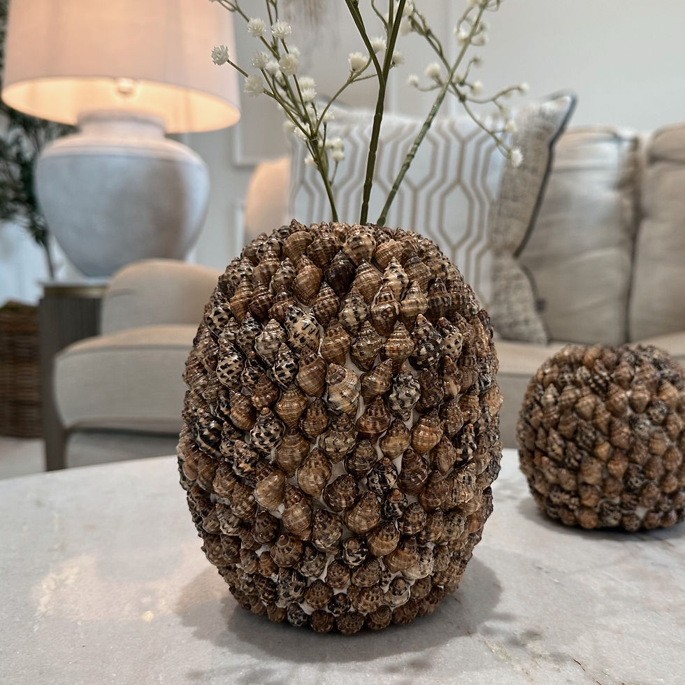 Shell Vase Medium