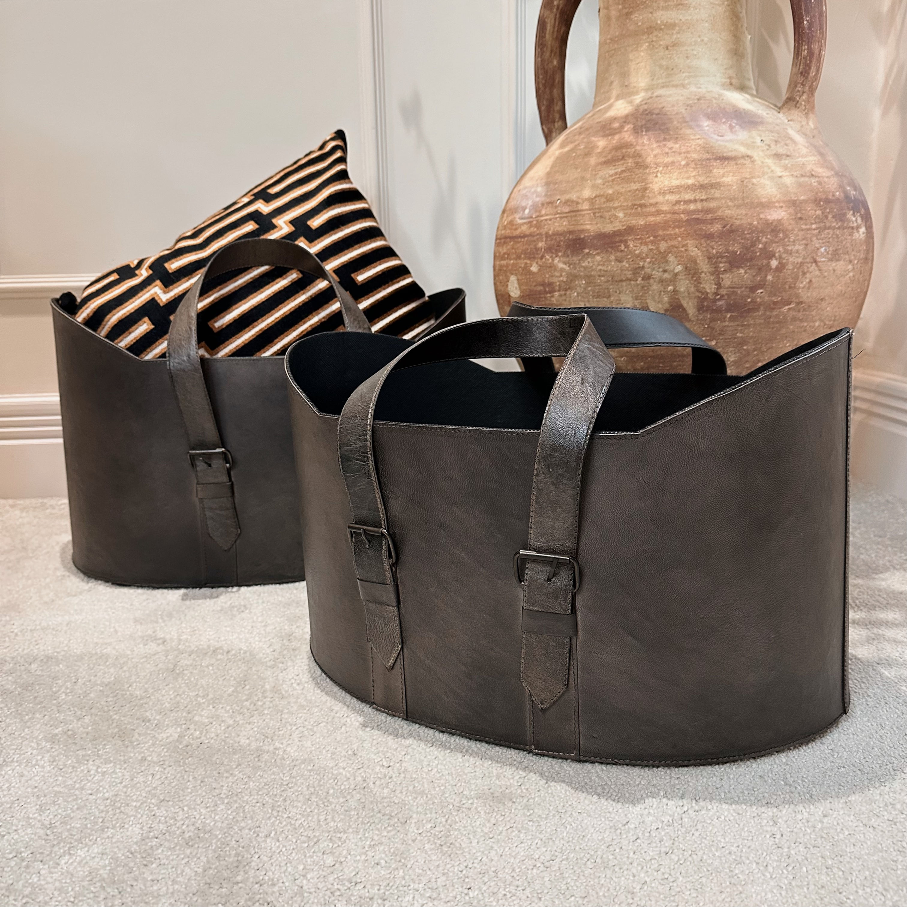 Lavish Vintage Peppercorn Leather Trunks