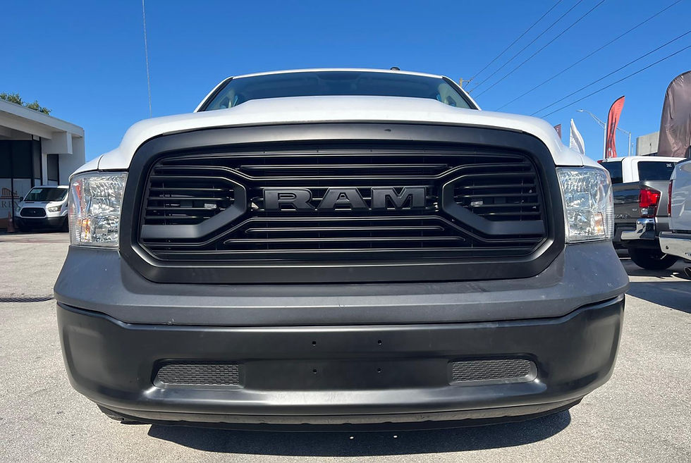 Miniatura: 2021 Ram 1509 Classic Crew Tradesman
