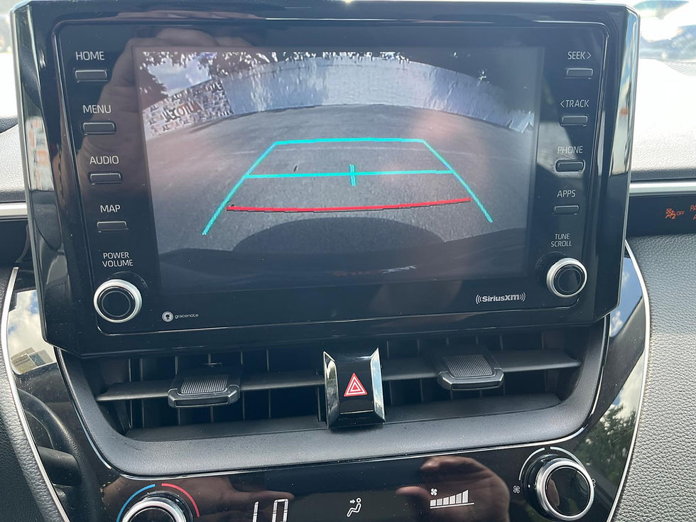 Thumbnail: 2022 Toyota Corolla LE