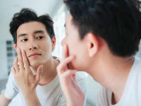 Dive Into Dubai’s Best Men’s Facial Experiences