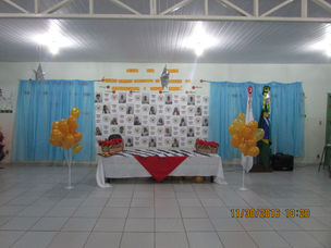 Noite de autógrafos dos nossos alunos do 5º Ano.