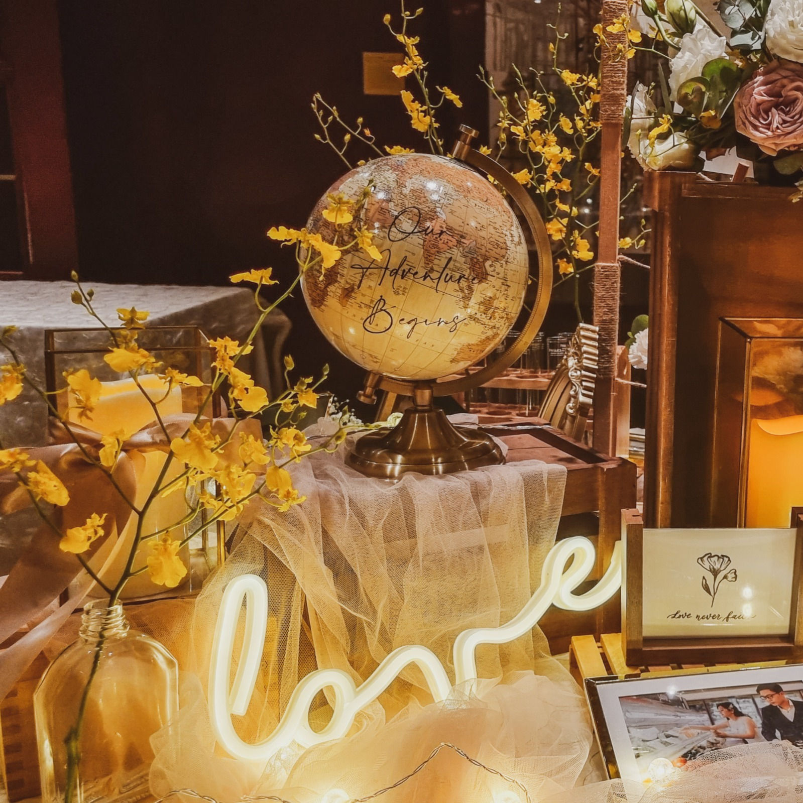 LOVE Led Warm Yellow Light (Battery Operated)