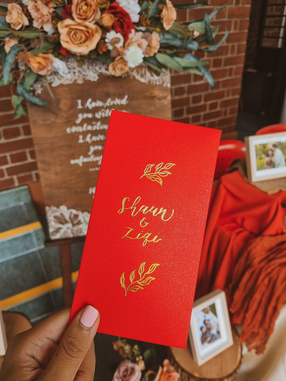 Thumbnail: Custom Wedding And Birthday Angbao Red Packets (Sparkly Red)