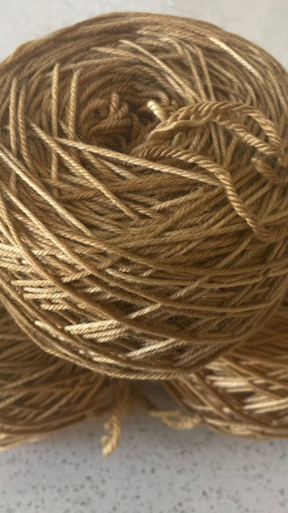 Spun gold merino cakes