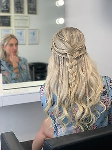 model vlechten clip ins