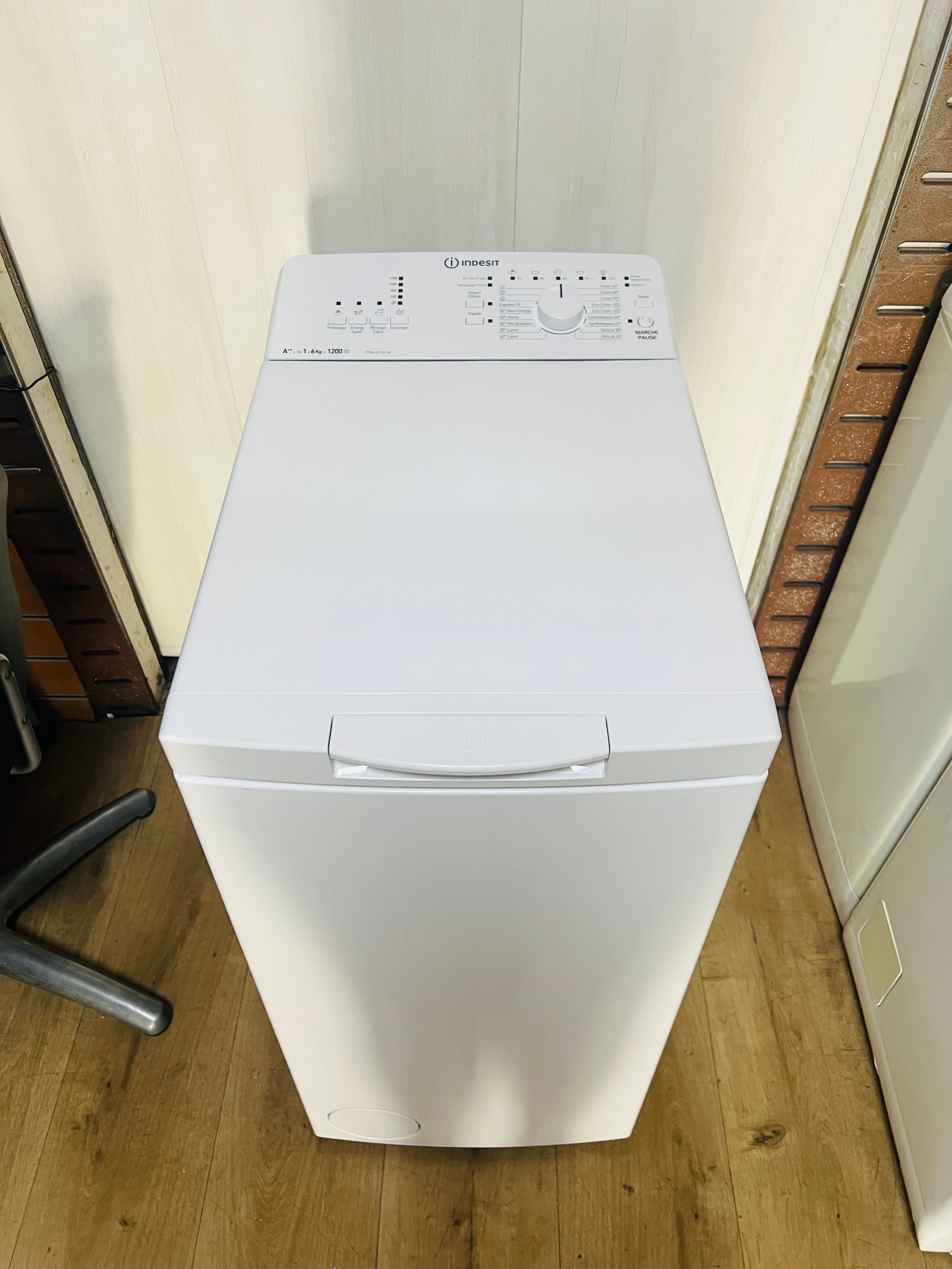 Indesit ITWA 61252 W