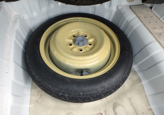 2001 Toyota Crown JDM car for sale — photo 6 of 6