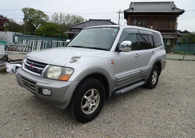 2001 Mitsubishi Pajero JDM car for sale