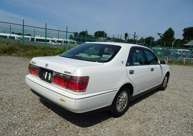 2000 Toyota Crown JDM car for sale — photo 5 of 5
