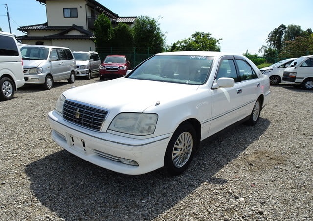 2000 Toyota Crown JDM car for sale