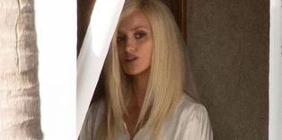 Penélope Cruz se transforma en Donatella Versace