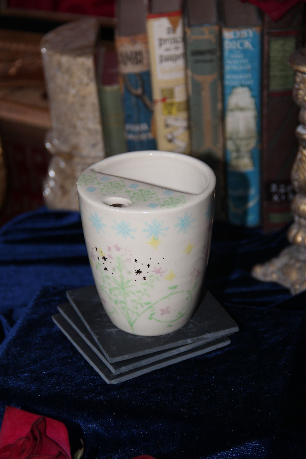 Thumbnail: Castle Sip Cup | No.47 | With Gold Sparkles