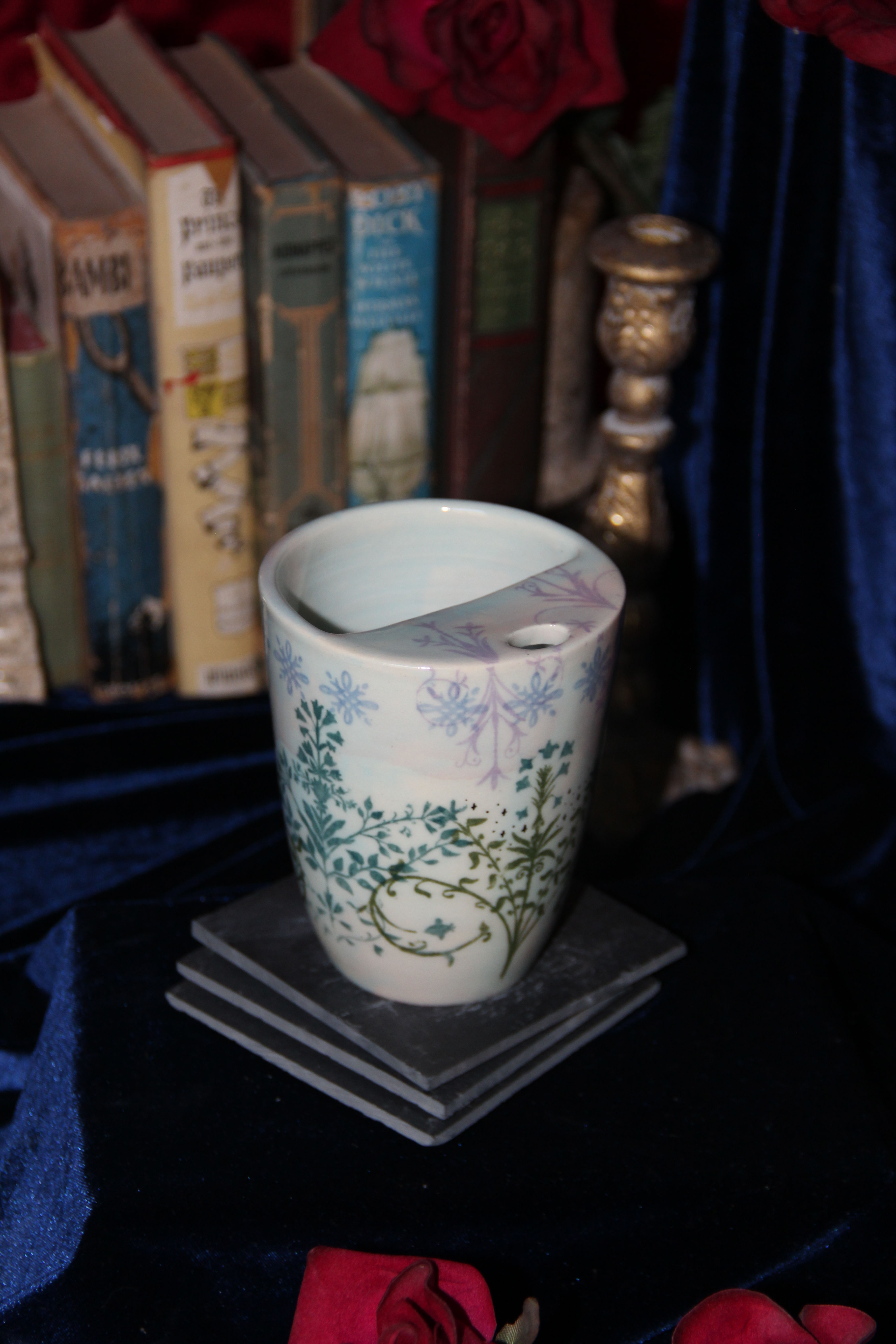 Castle Sip Cup | No.37 | With Silver Sparkles