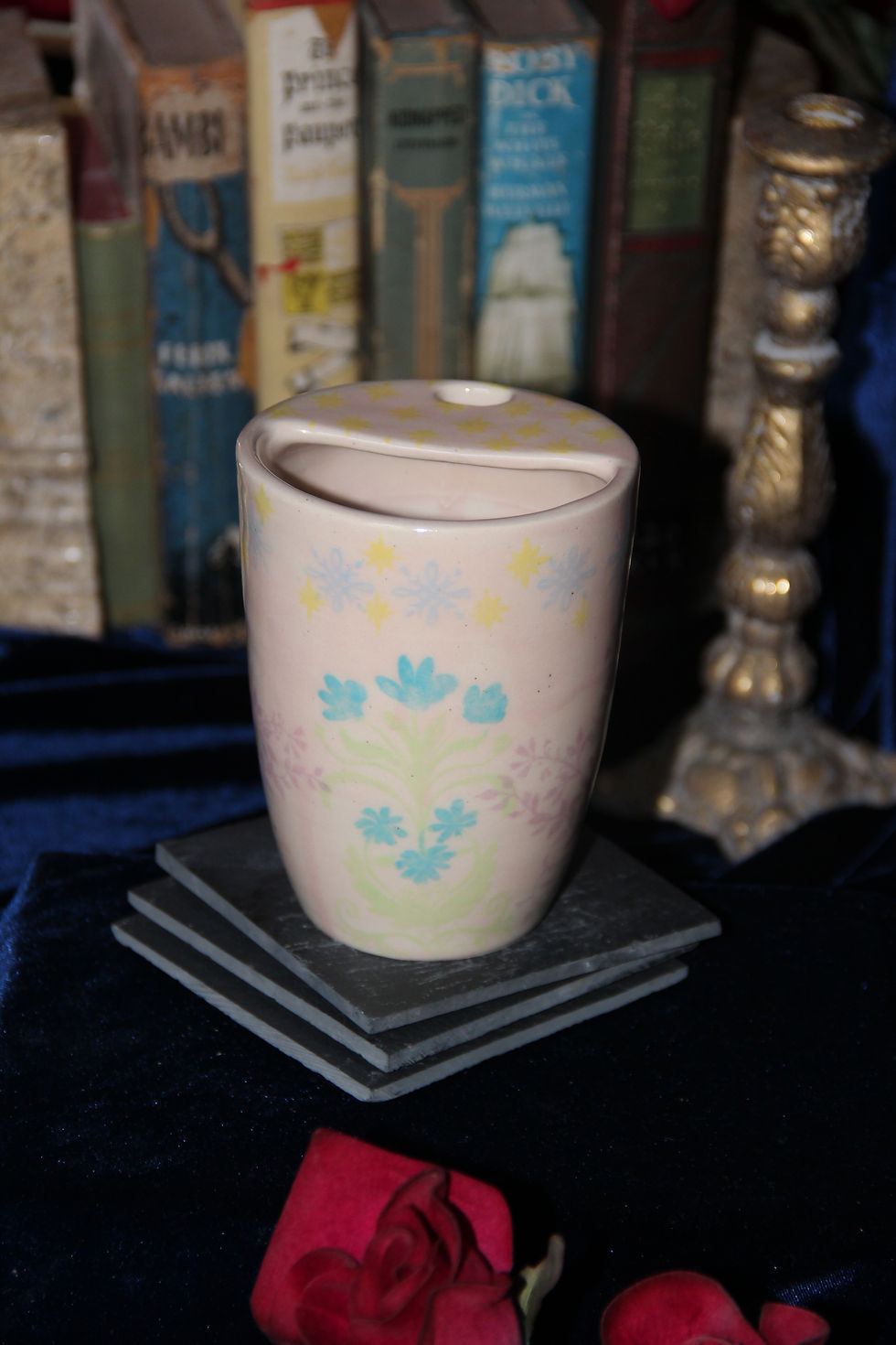 Thumbnail: *Castle Sip Cup | No.95 | With Gold Sparkles