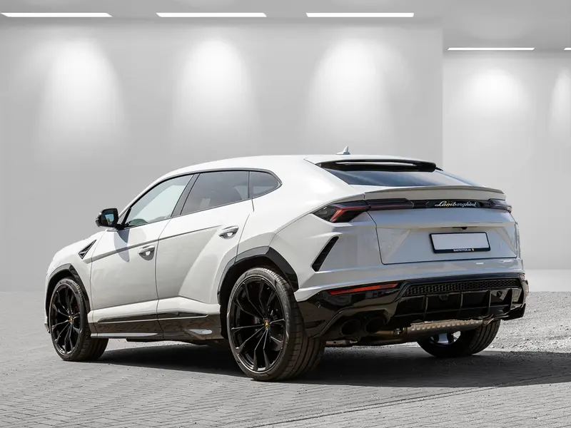 Lamborghini Urus 650 ch