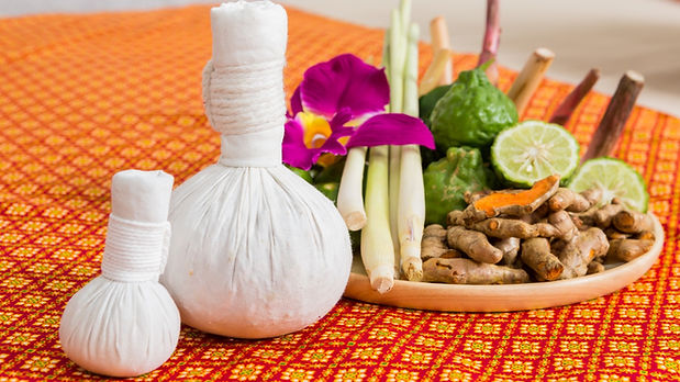 Thai Compress and Herbs_edited.jpg