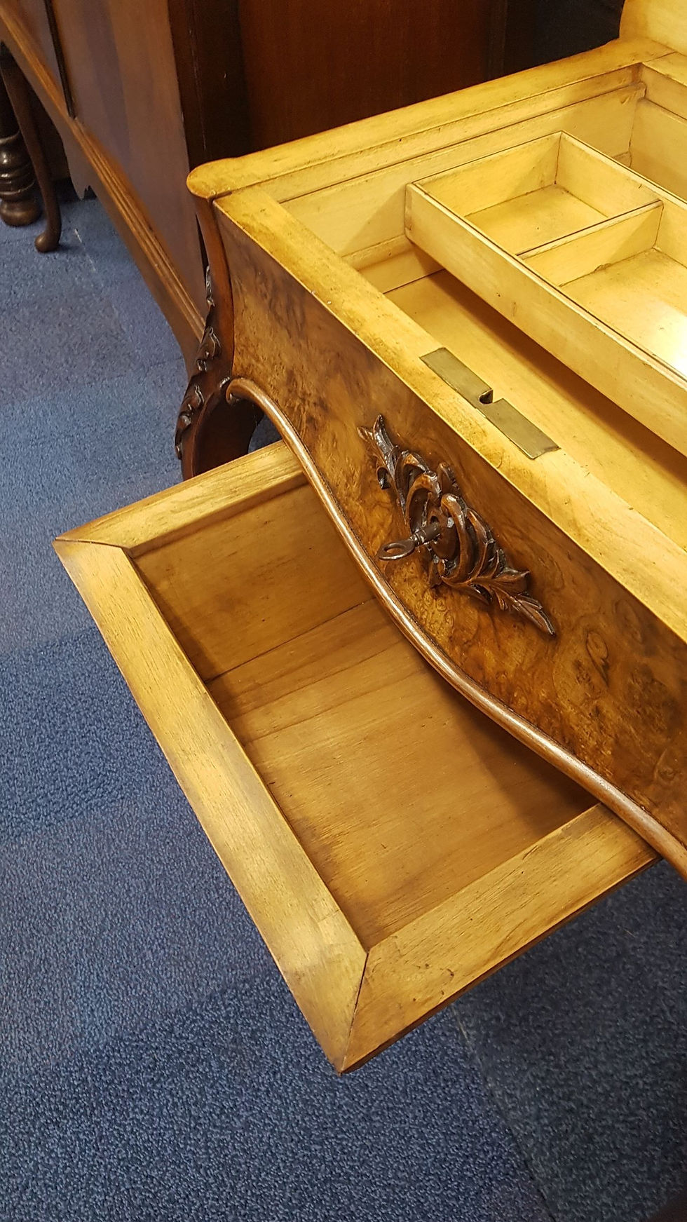 Thumbnail: Burr Walnut 19thC Vanity / Sewing Table