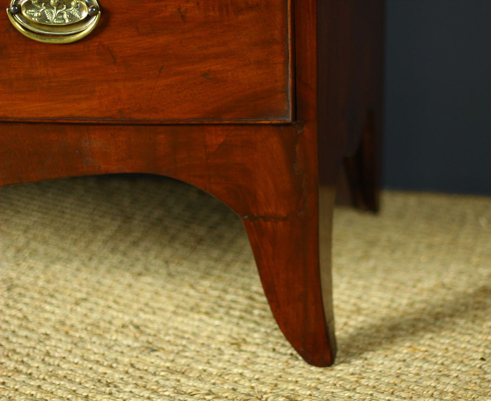 Thumbnail: Lovely Georgian Bow Front Chest of Drawers