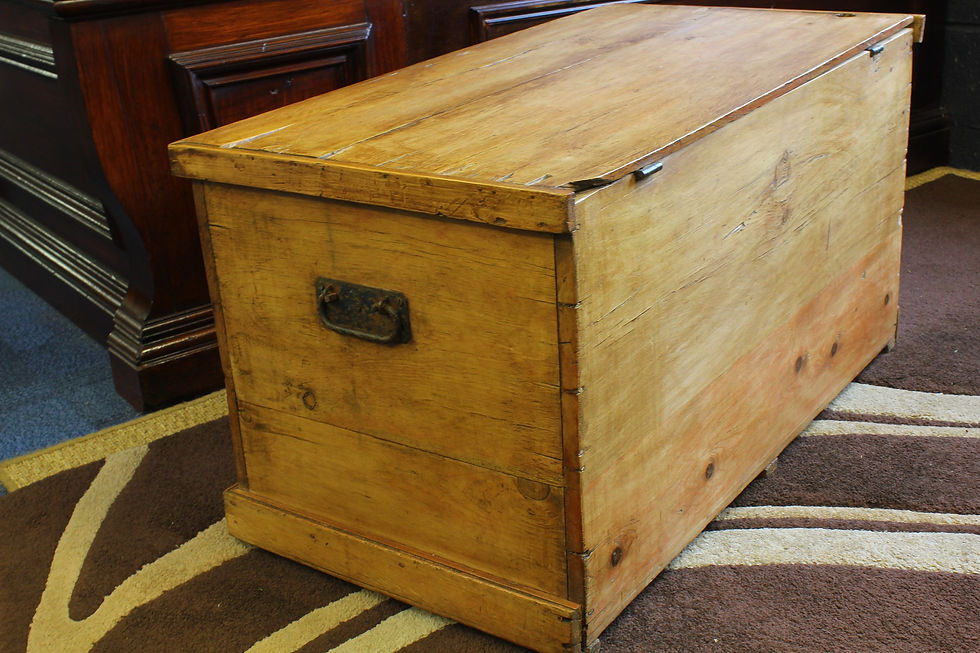 Thumbnail: Charming Vintage Pine Trunk