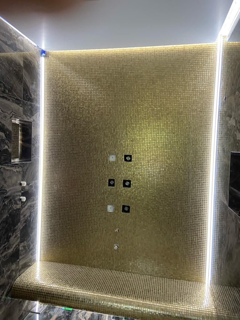 Bathroom Niche 2
