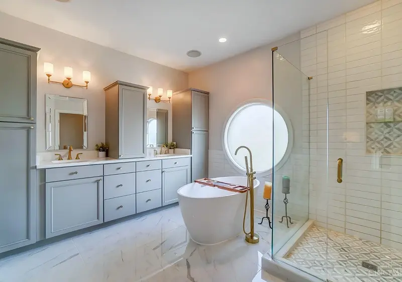 John & Heather Alley's home — Primary bathroom after renovation