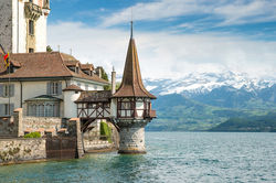 oberhofen_castle