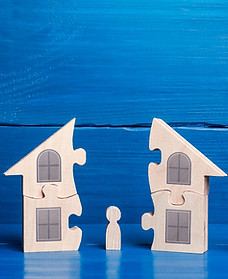 Division of property and children among parents in case of divorce. Parental conflict reso
