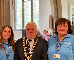 Mayor Cllr Paul Heath in his Mayors chains with 2 ladies from Alzheimers Society
