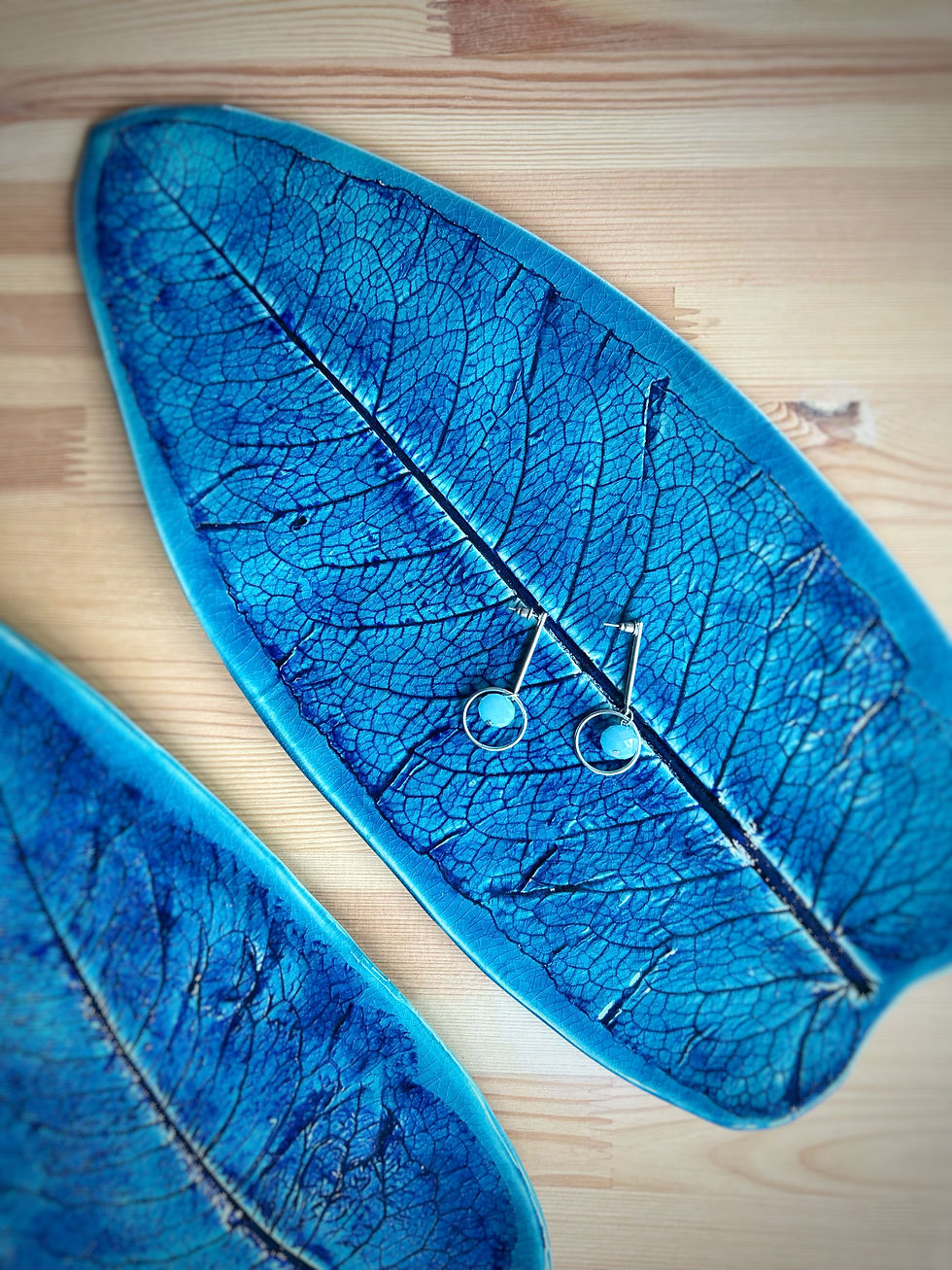 Thumbnail: Turquoise Leaf Display Plate