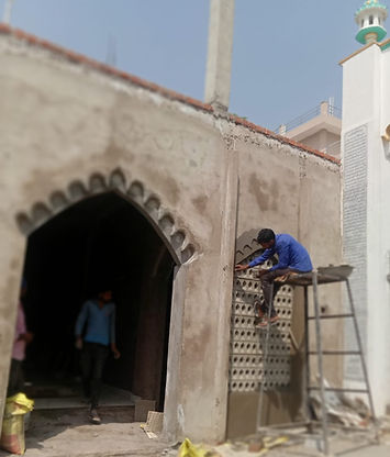 The elegant architecture of Ambar Masjid’s beautiful building.