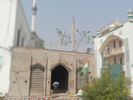 Ambar Masjid’s minaret symbolizing peace and unity