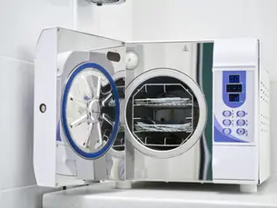 Água destilada para autoclave: é obrigatória? Entenda quando a água desmineralizada pode ser usada