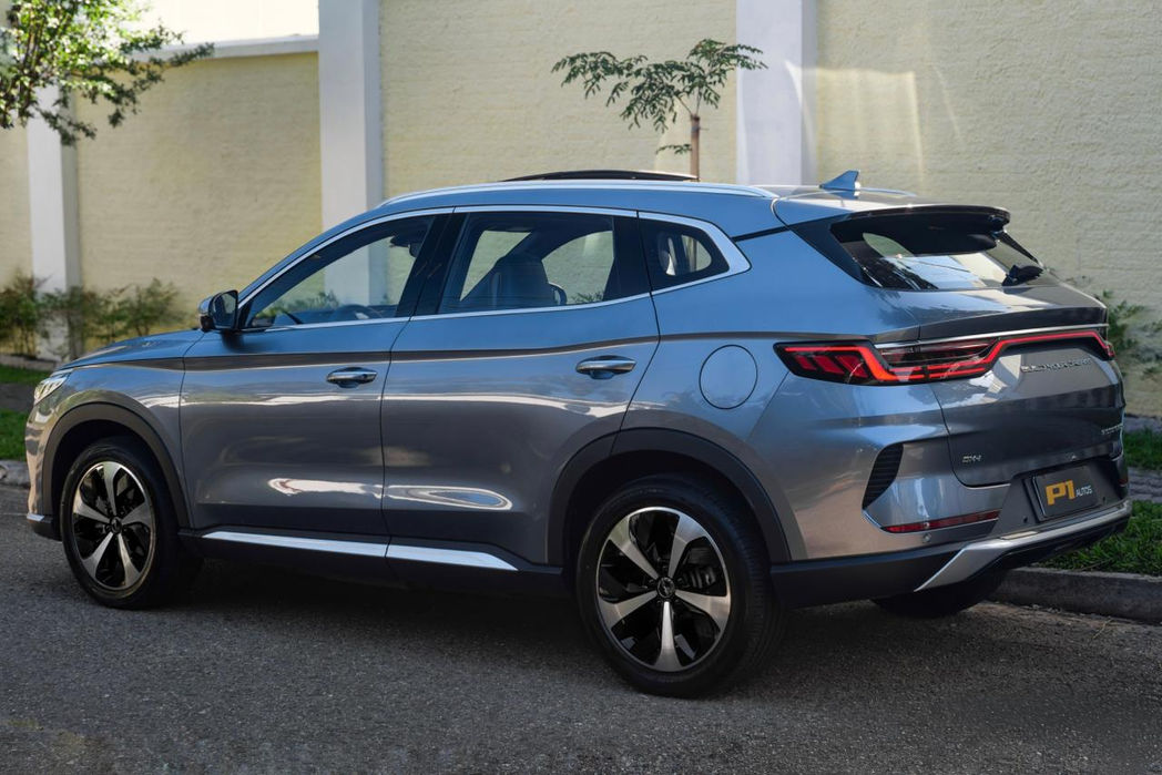 BYD Song Plus 2025 1.5 HÍBRIDO - BYD Carro elétrico em Curitiba na P1 Autos consultoria automotiva e venda de veículos premium em Curitiba