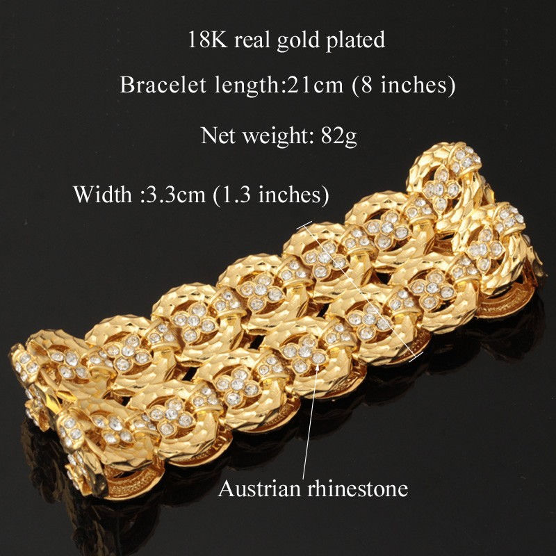 Thumbnail: سوار عريض للمعصم  مطلي بالذهب عيار 18 ومحلى باحجار الزركون