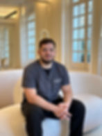 Axel Benet fondateur d'Osmose - Physio & Bien-être à Paris