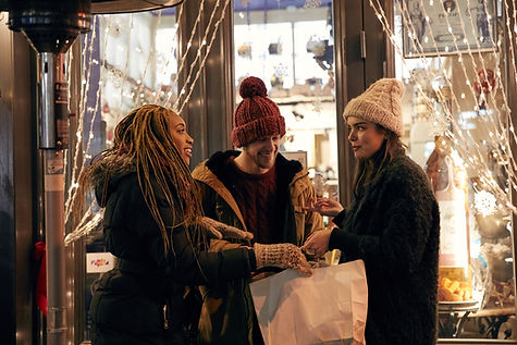 Friends Shopping