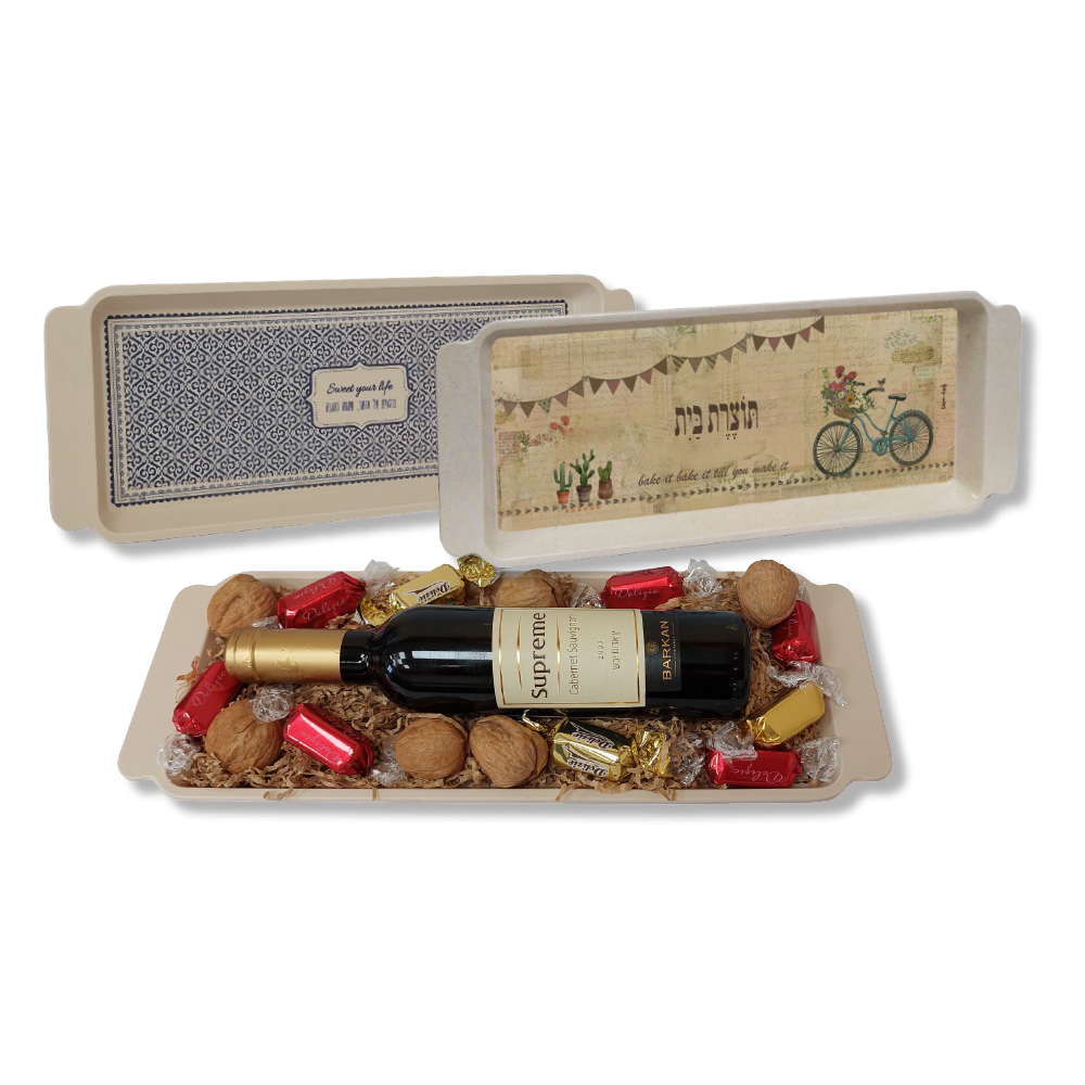 מגש לעוגה מבמבוק עם יין פרלינים ואגוזים