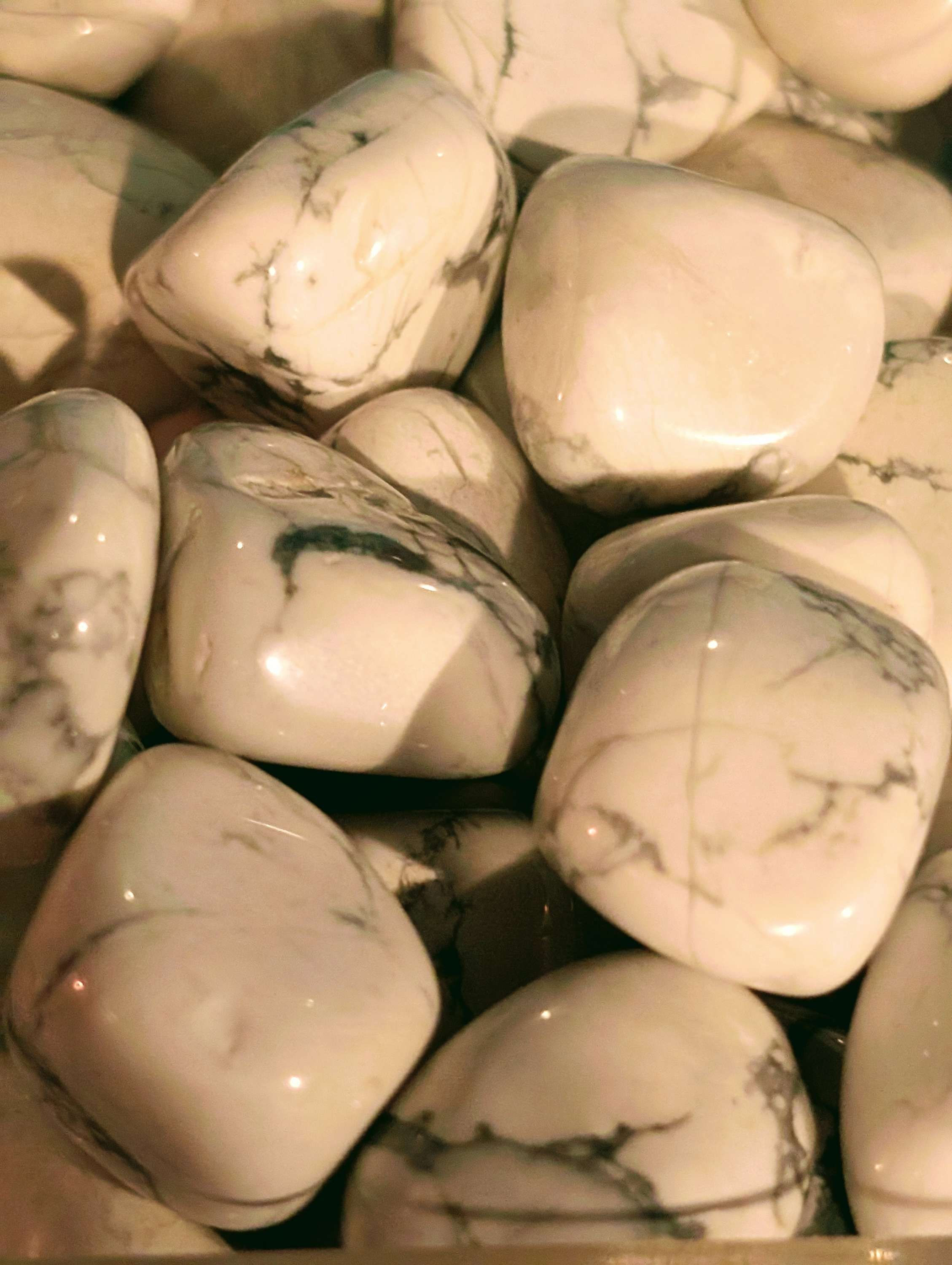 Howlite Tumbled 