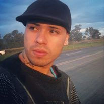 10360606_869683926385988_443194872485406