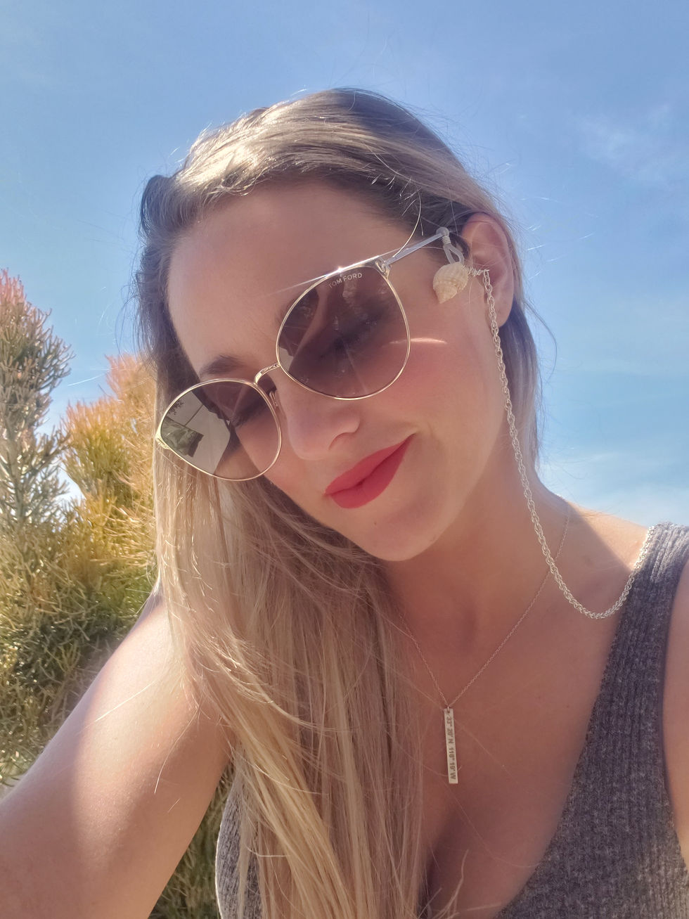 Thumbnail: By the Sea Shore Sunglass/Eye Glass Necklace