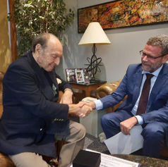 Homenagem concedida ao Dr. Daniel Klabin