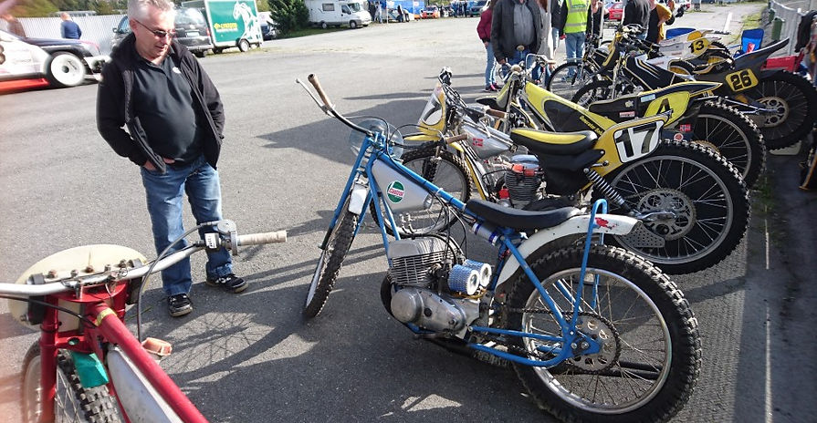 Suzuki 500 og Svein Erik Geitsund.jpg