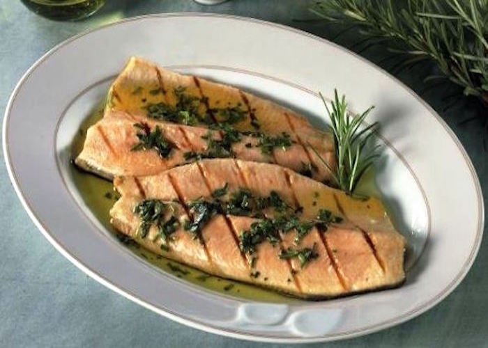 Filetto di trota ai profumi delle erbe