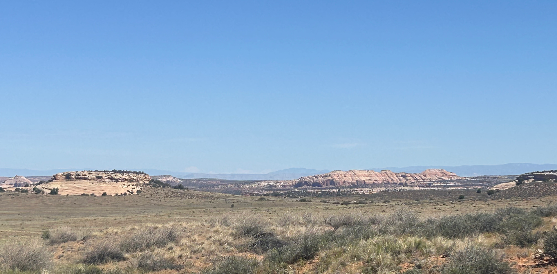Lathrop trail in Island in the Sky.