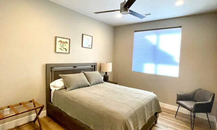 Vation rentals near Bryce Canyon National Park featuring upgraded Whittier Wood solid wood bedding on Diamond Serenity Mattress. Four bed vacation home.